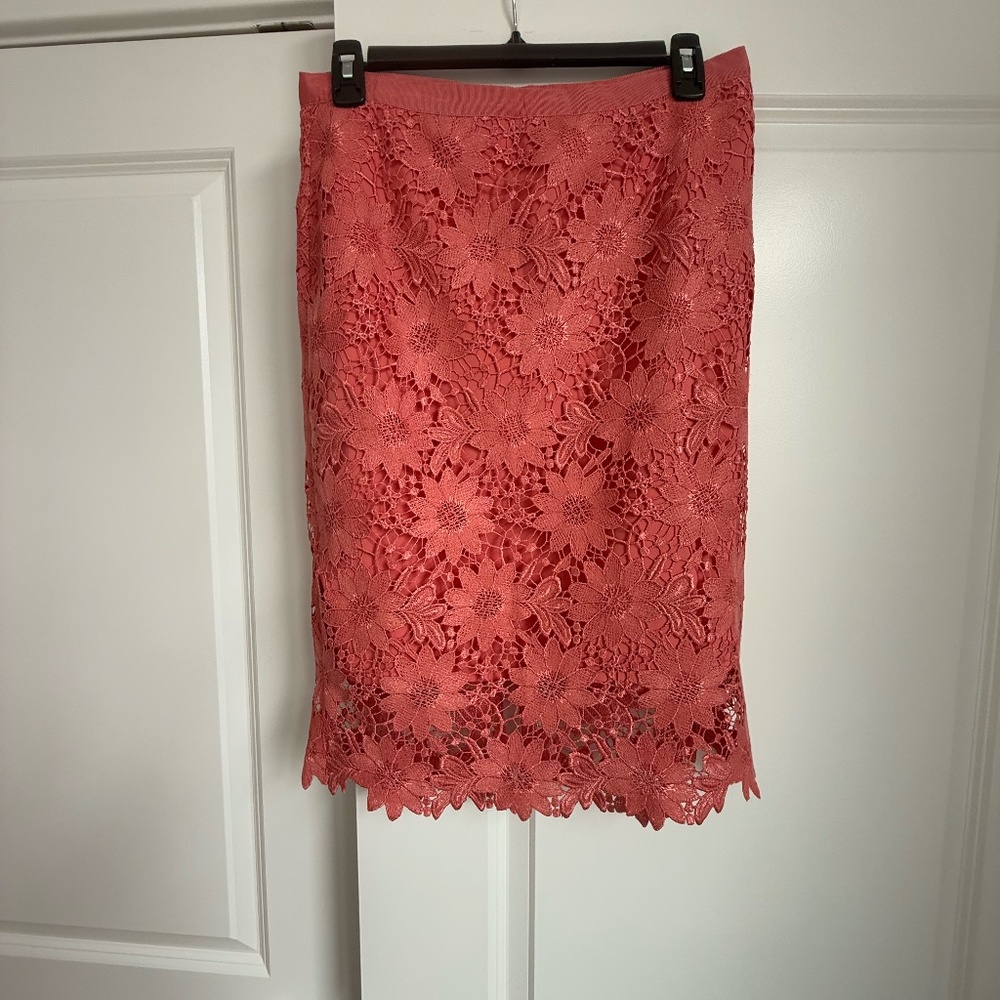 White House Black Market Skirt